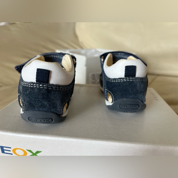 Geox baby leather shoes first steps size 19 - Picture 5 of 10